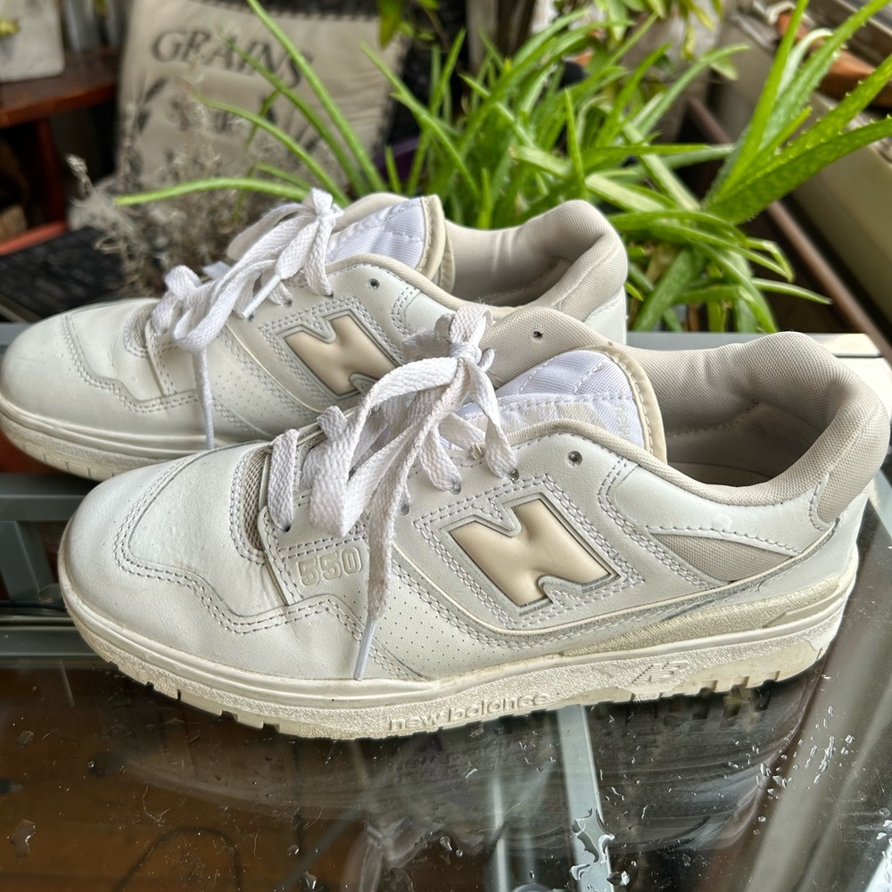 New Balance 550